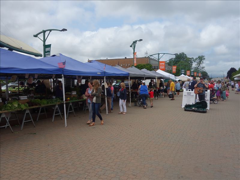 Holland Farmer's Market